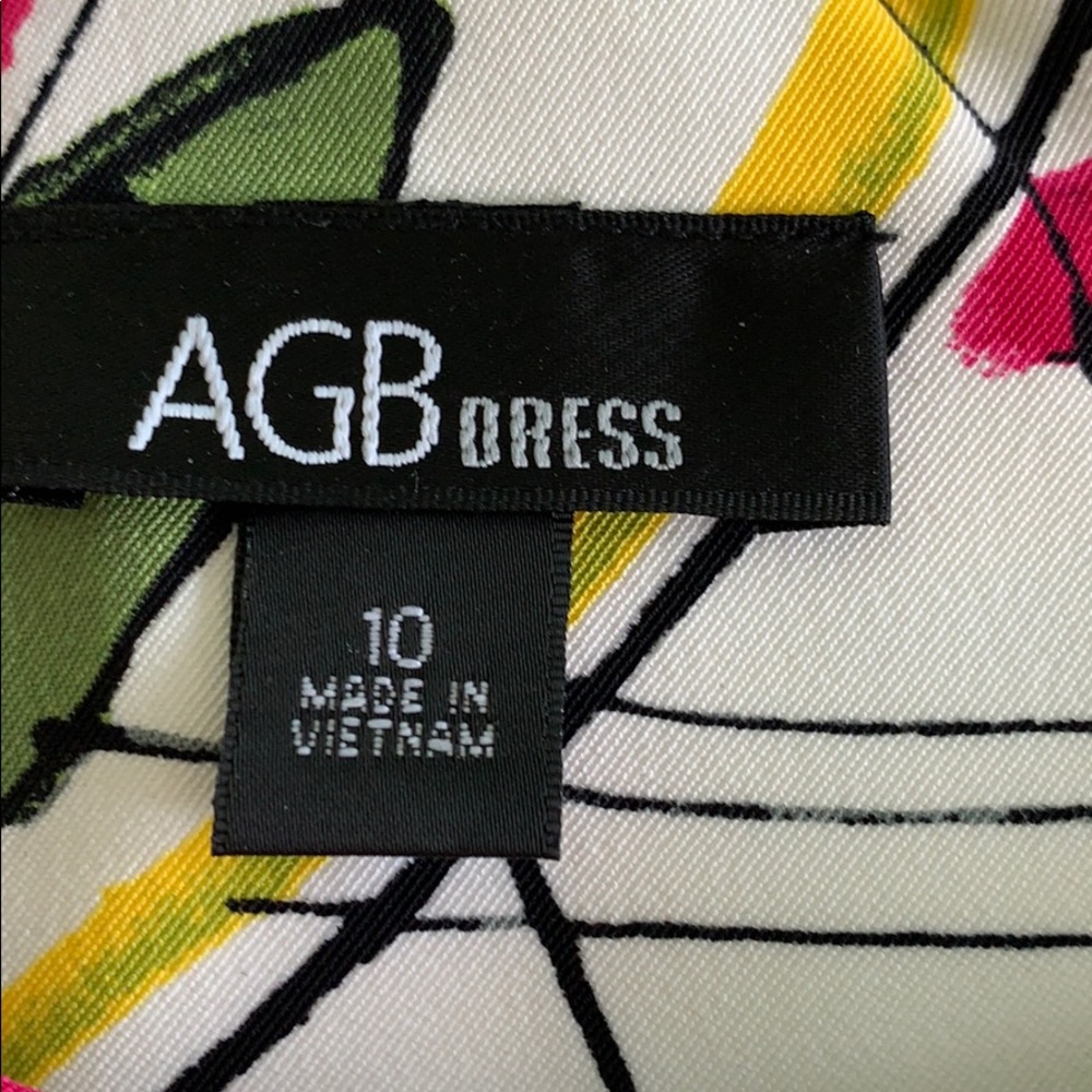 Abstract Size 10 dress - Picture 4 of 5